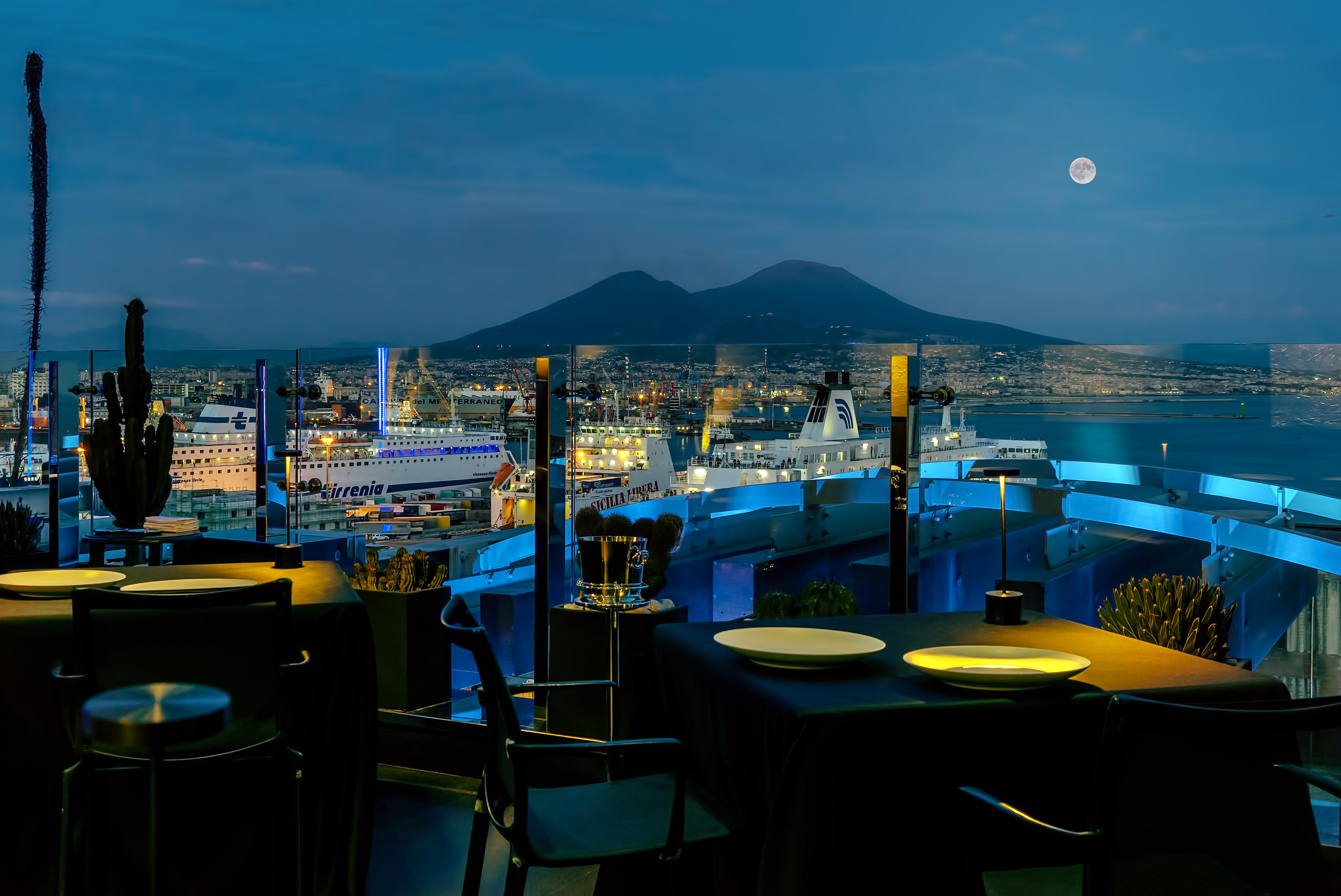 Romeo Napoli Hotel Luaran gambar