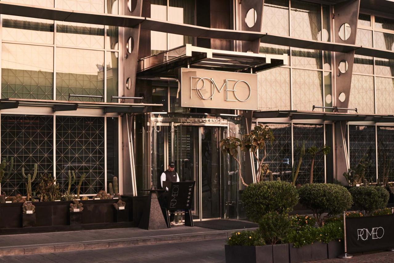 Romeo Napoli Hotel Luaran gambar