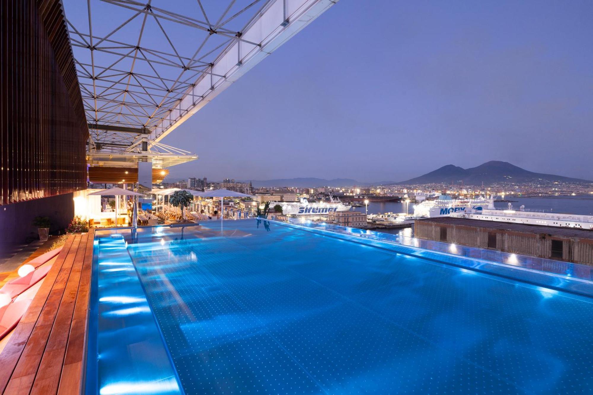 Romeo Napoli Hotel Luaran gambar