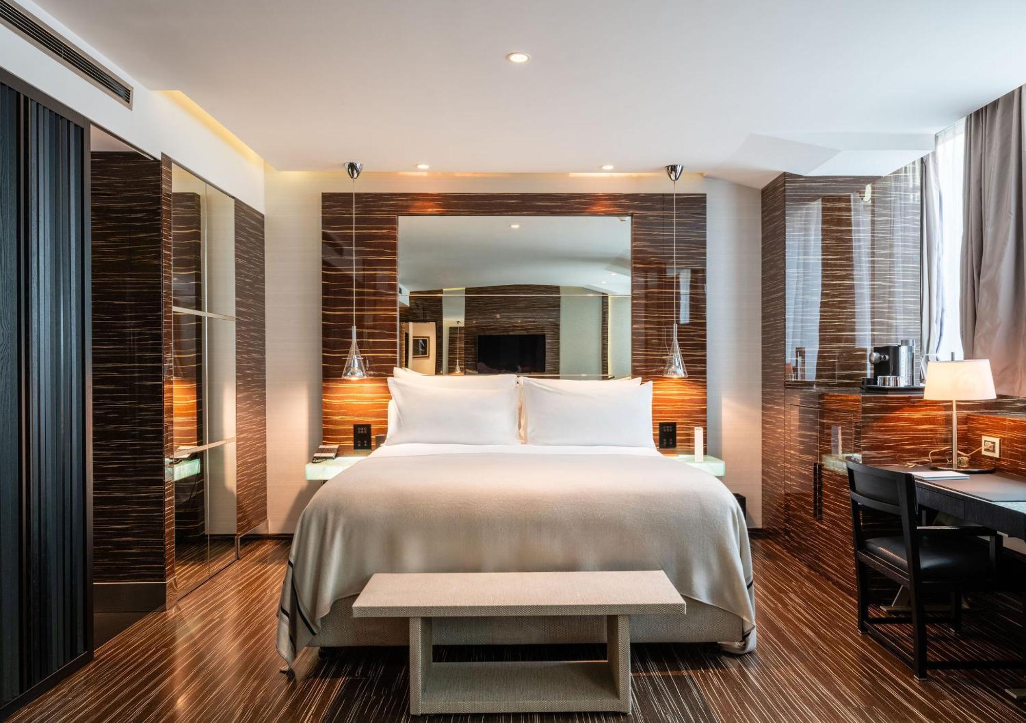 Romeo Napoli Hotel Luaran gambar